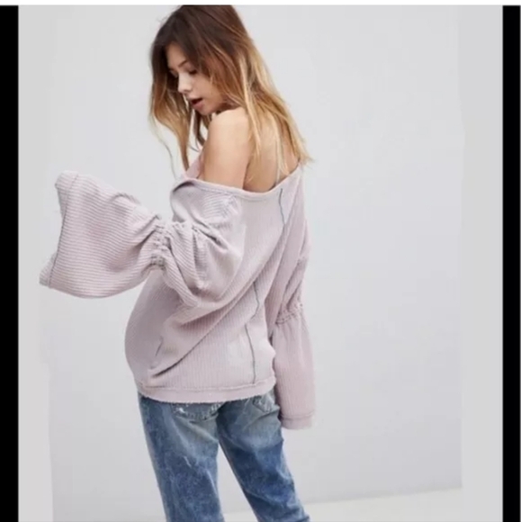 Free People Dahlia Waffle Knit Bell Sleeve Blouse size Small in Lilac 💜 Small - Picture 10 of 12